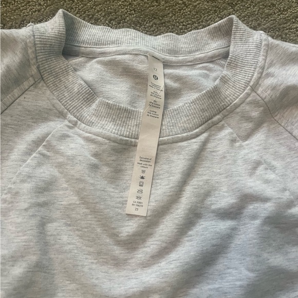 Lululemon gray crewneck sweatshirt - Picture 3 of 5